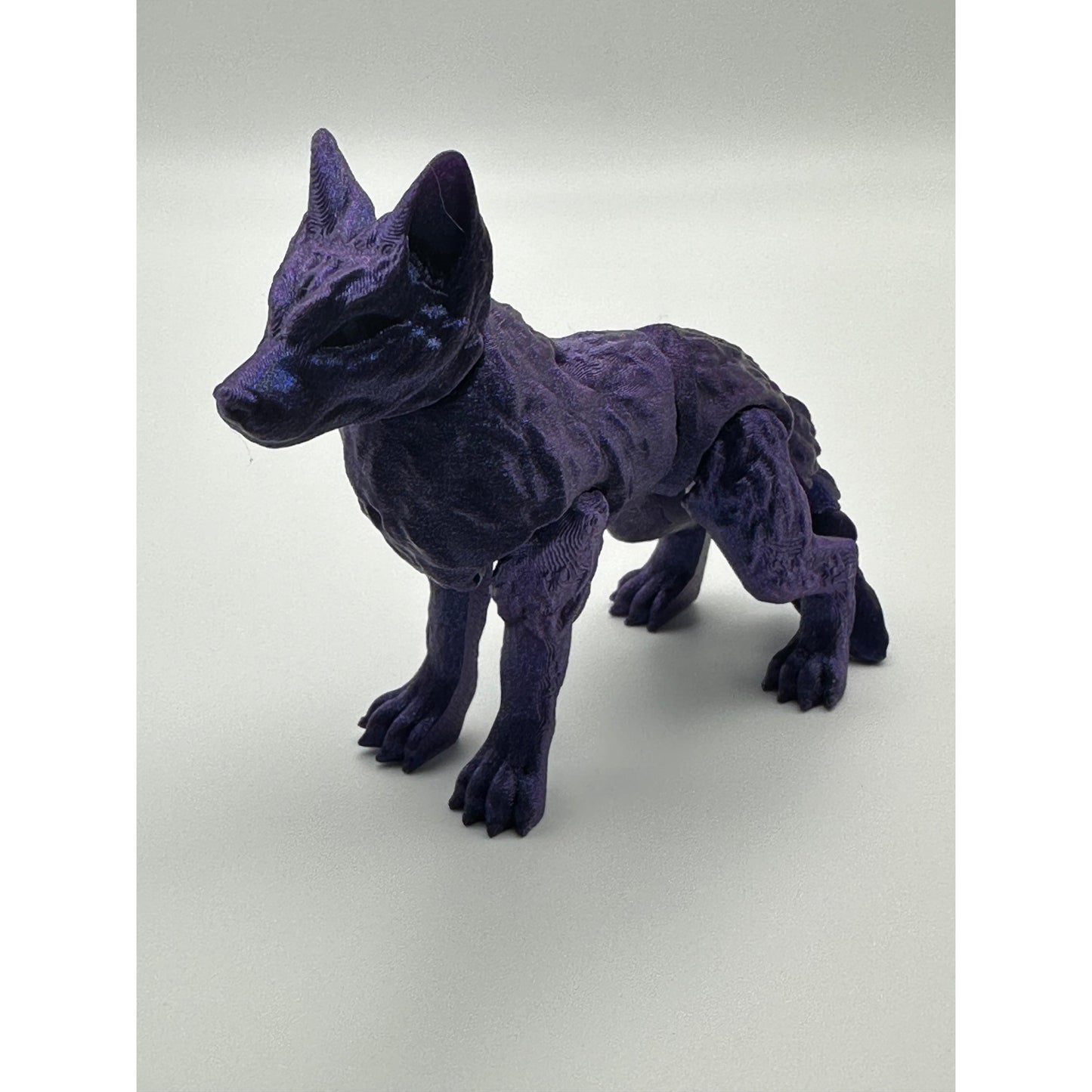 Wolf 3D Printed Articulating Figurine - Home Decor Ornaments