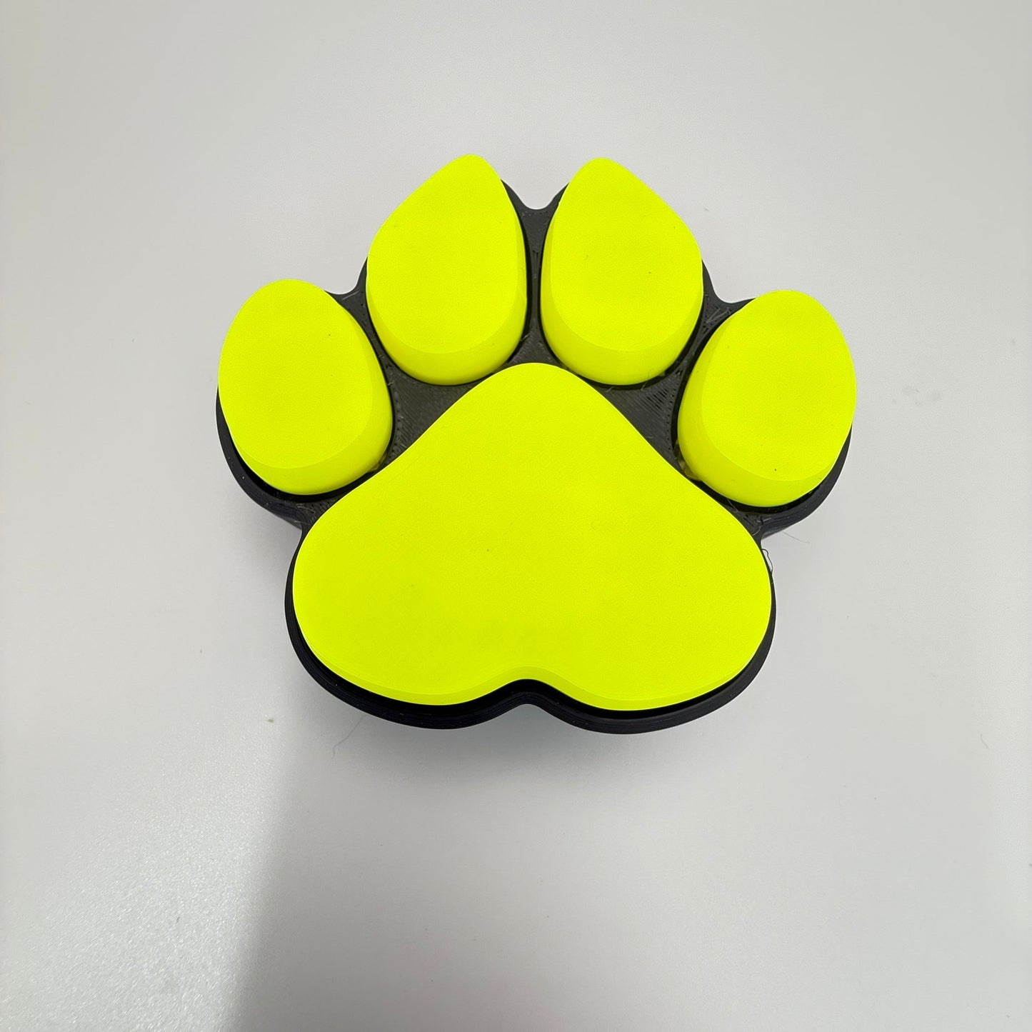 Dog Paw Clicker Keychain – Fidget Fun with a Canine Twist!