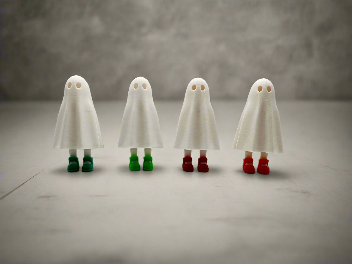 Adorable Cutie 3D Printed Ghost with Colorful Shoes!