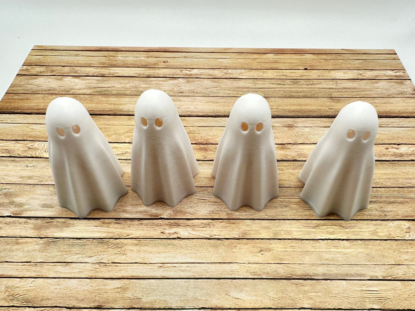 Adorable Cutie 3D Printed Ghost with Colorful Shoes!